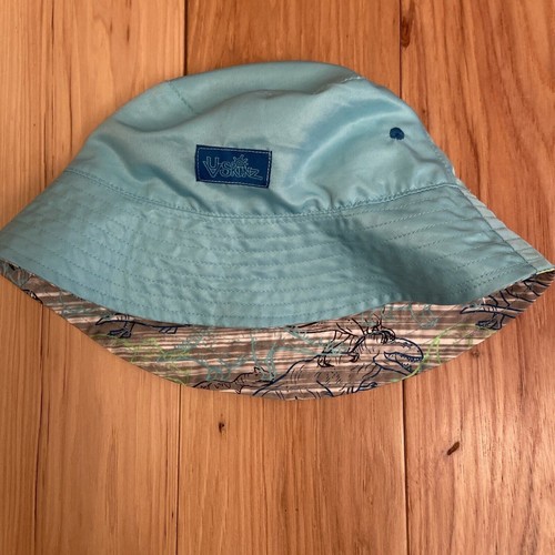 UV Skinz Kids 2 piece Boys Swim Set Dinosaur Blue Gray with Hat Size 5 SPF 50 - Picture 4 of 8