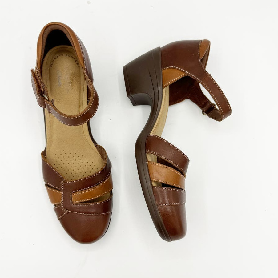 Clarks Collection Women's Emily Daisy Pump Mary Jane … Gem