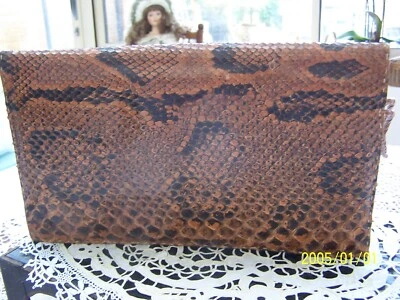 Ancien sac à main en cuir. Authentique vintage. Il est superbe ! Réf n°1 - Photo 1/4