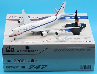 JC Wings 1:200 South Korea Air Force Boeing B747-8 Diecast JC Wings 1:200 South Korea Air Force Boeing B747-8 Diecast