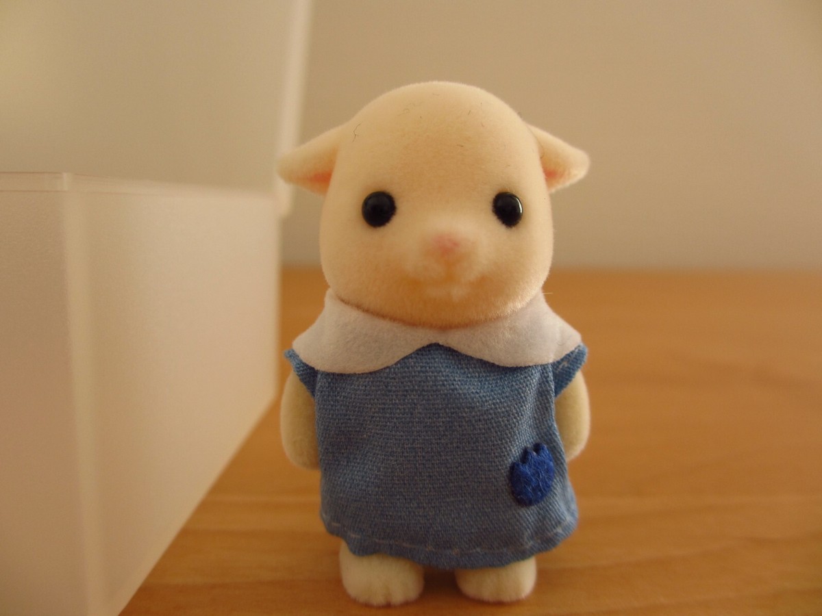 Sylvanian Families Baby Goat with Nursery Uniform Calico Critters