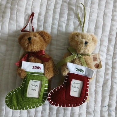 Pair Of Boyds Bears 2005 holding Stocking w/ photo older,Christmas Ornament NWT