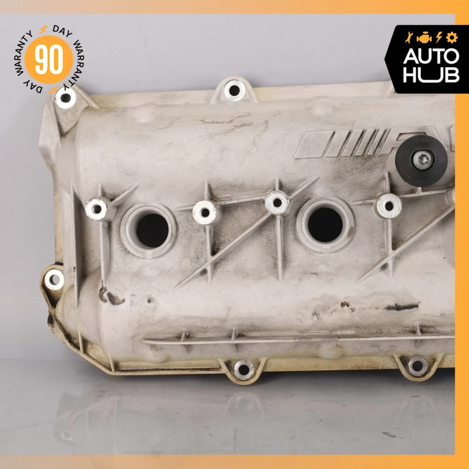 Cubierta de válvula de cilindro de motor derecho Mercedes W164 ML63 C63 AMG M156 1560160805 OEM Foto 3 de 4