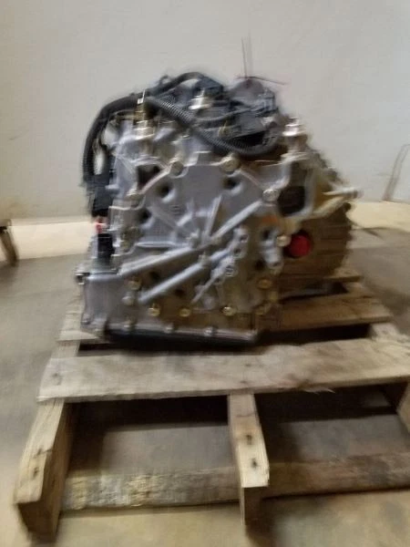 Motor de transmisión automática 1,5 L sedán P5 para Toyota Yaris 16-19 OEM Foto 3 de 4