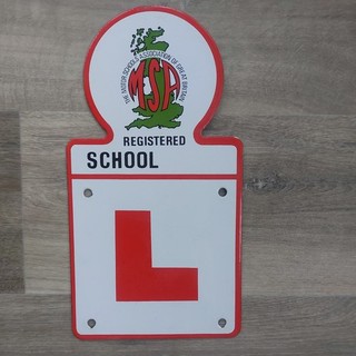 VINTAGE MOTORING SCHOOLS ASSN LARGE WALL MOUNTED PLATE. SCHOOL LEARNER.