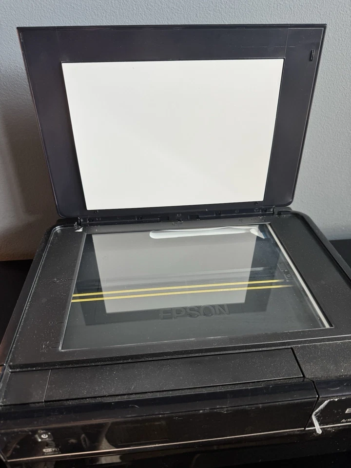 EPSON ARTISAN 730 Color Inkjet Printer All In 1 Works - Selling As Is READ - Image 2 of 4