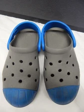 Crocs Bump It Clogs Gray Blue Kids Youth Size 13 Clogs Slip On