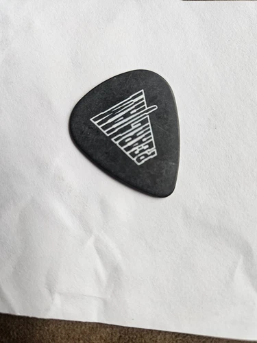 Pearl Jam pick Jeff Ament Pick Black Jeff DoodlePearl Jam pick - Picture 2 of 2