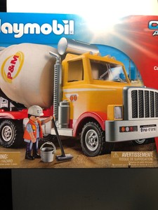 playmobil cement truck