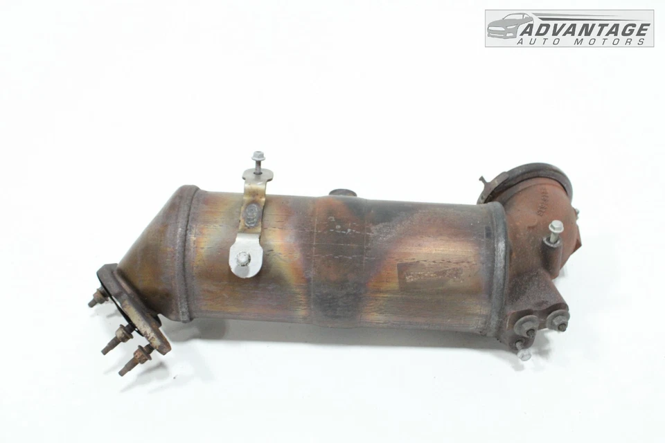 2018-2021 CHEVROLET EQUINOX 1.5L L4 FWD SISTEMA DE ESCAPE FILTRO FRONTAL DOWNPIPE FABRICANTE DE EQUIPAMENTO ORIGINAL - Imagem 2 de 4