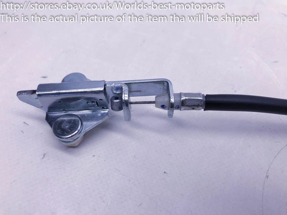 Yamaha FZ8 FZ8N Fazer8 (2) 12' Seat catch latch asiento bloqueo mango Foto 2 de 3