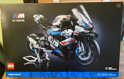 LEGO TECHNIC: BMW M 1000 RR (42130) Brand New And Factory Sealed