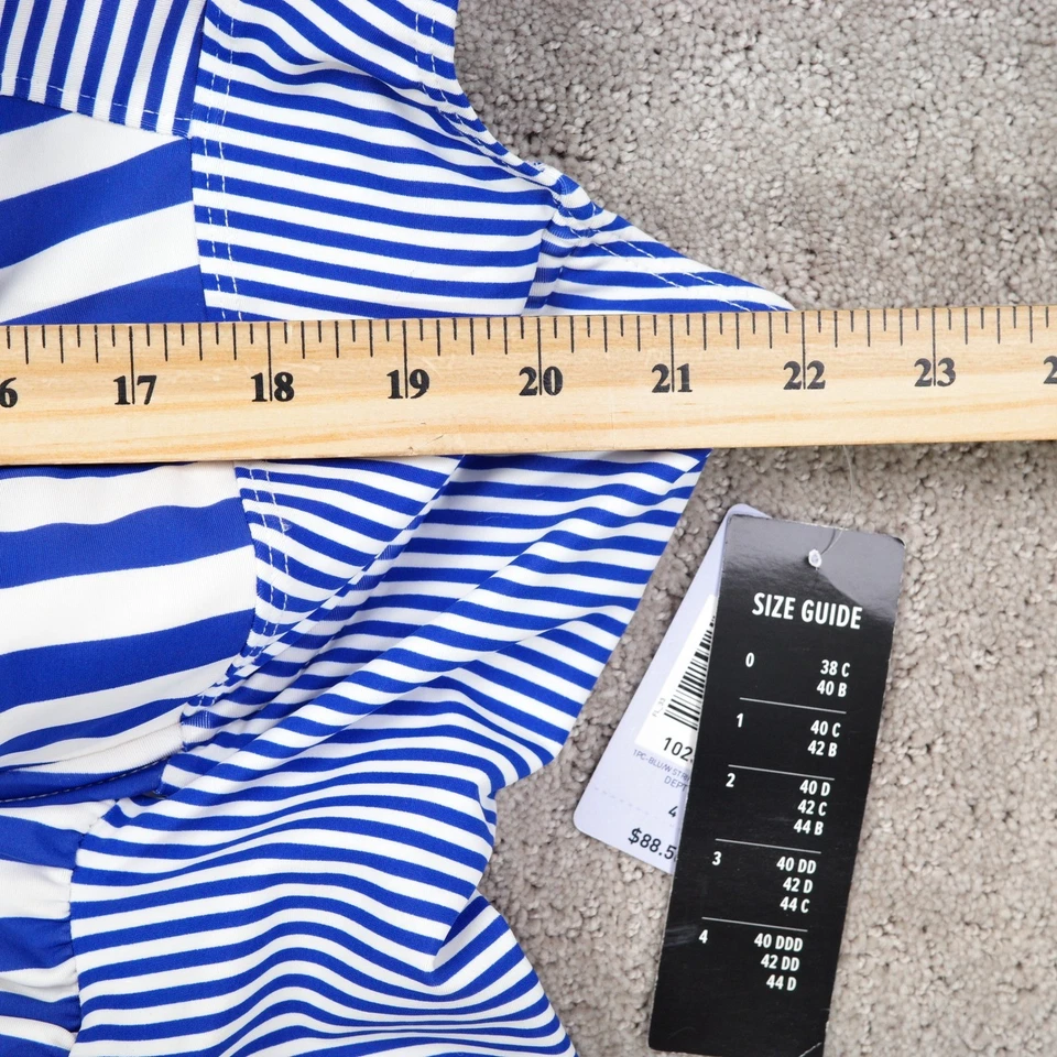 Traje de baño Torrid de una pieza para mujer Plus 4 azul blanco a rayas cruzadas Foto 3 de 4
