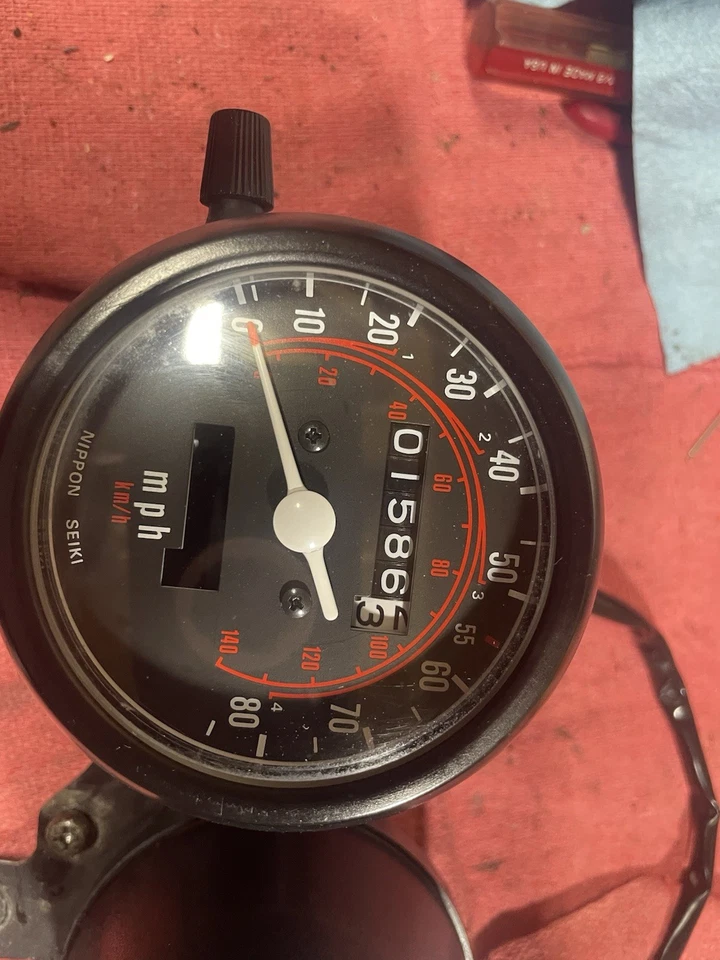 1980-82 Honda cm 200 twinstar Speedo/ gauge cluster. nice shape.Low miles!! - Image 3 of 4