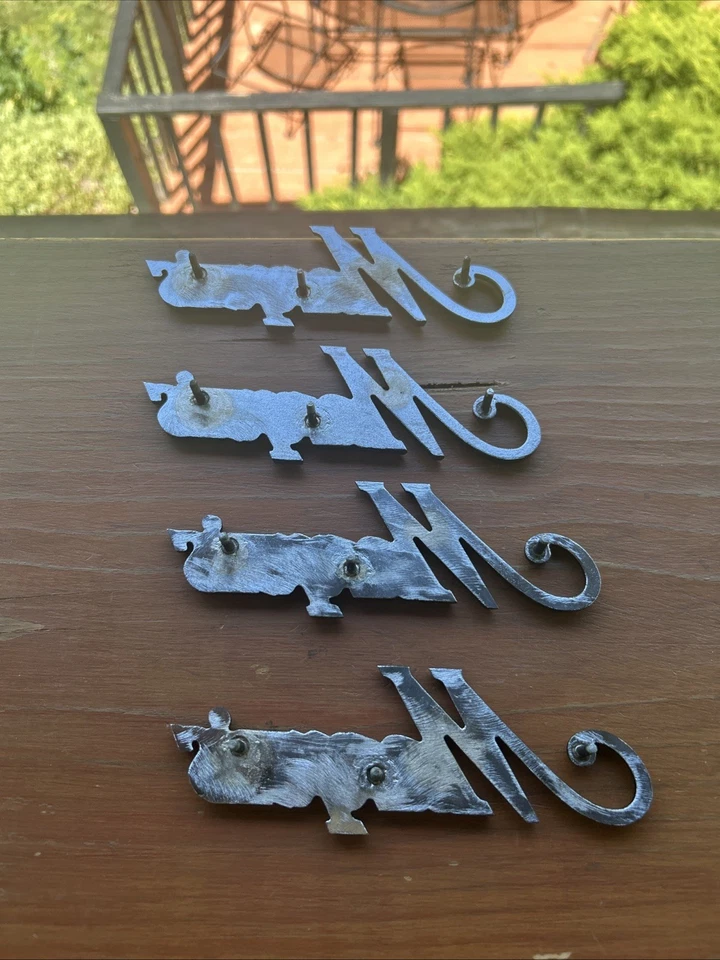 Emblema maletero trasero Mercury Marquis 1983-1986 Foto 3 de 3