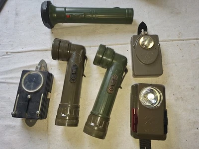 Konvolut 6 Taschenlampe Bundeswehr usw. - Bild 1 von 3