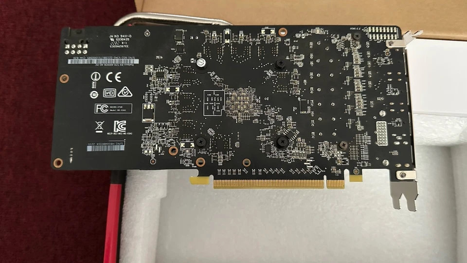 MSI RX 570 ARMOR 4GB GDDR5 OC Graphics Card - Image 4 of 4