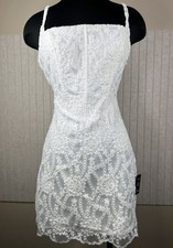 Lulu's Romantic Fate White Lace Bodycon Mini Dress Medium NWT bridal+