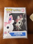 Funko Pop! Vinyl: Sylveon Pokémon Game Figure #857 with Protector