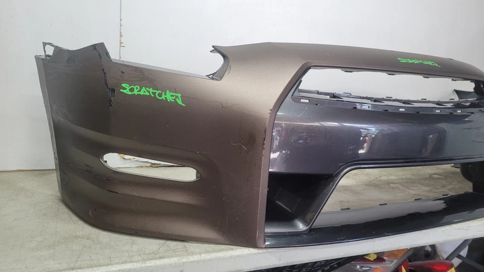 2012 2013 2014 2015 2016 NISSAN GT-R GTR FRONT BUMPER COVER OEM Foto 3 de 4