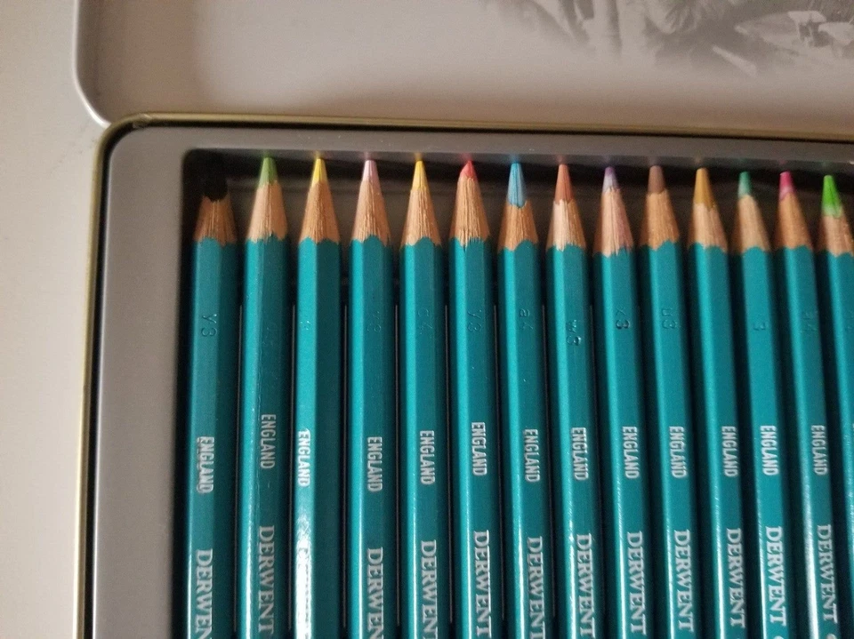 Derwent watercolor pencils tin no. 32883 - Image 4 of 4