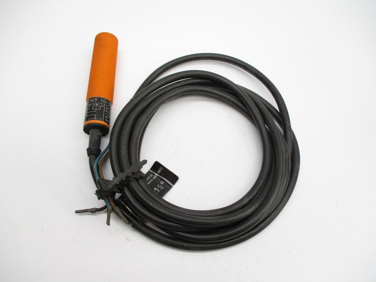IFM EFECTOR IN5212 IN 3004 BPKG/AS 610 T 10 36VDC NSMP