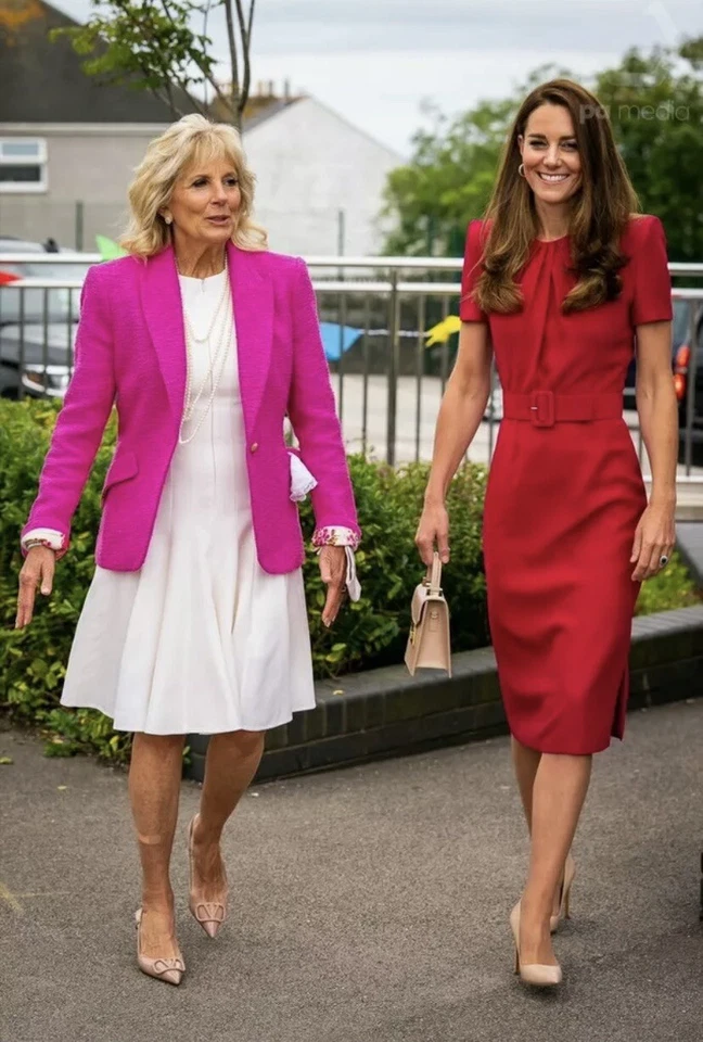 ASOS DSIGNE 14 k GOLD PLATED TWIST HOOP EARRINGS DUCHESS KATE SOLD OUT - Bild 4 von 4