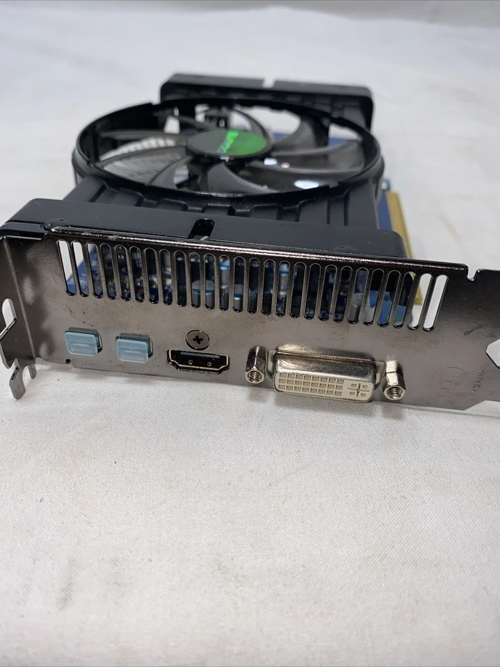 Gigabyte GV-R7770C-1GB REV:2.0 Radeon HD 128-bit GDDR5 PCI E 3.0 x16 Video Card - Image 2 of 4