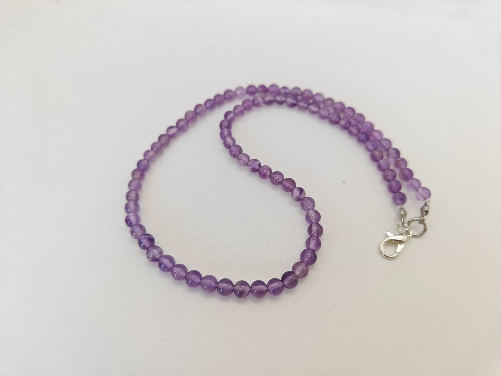 Collier améthyste 40 cm d'exception, pierres 4 mm de qualité gemme
