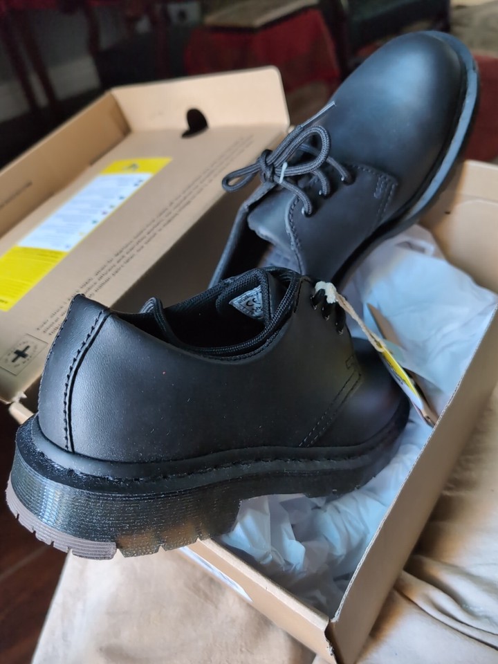 Men's Work Shoes Dr Martens Nonslip, Oil Resistant, Excellent Work