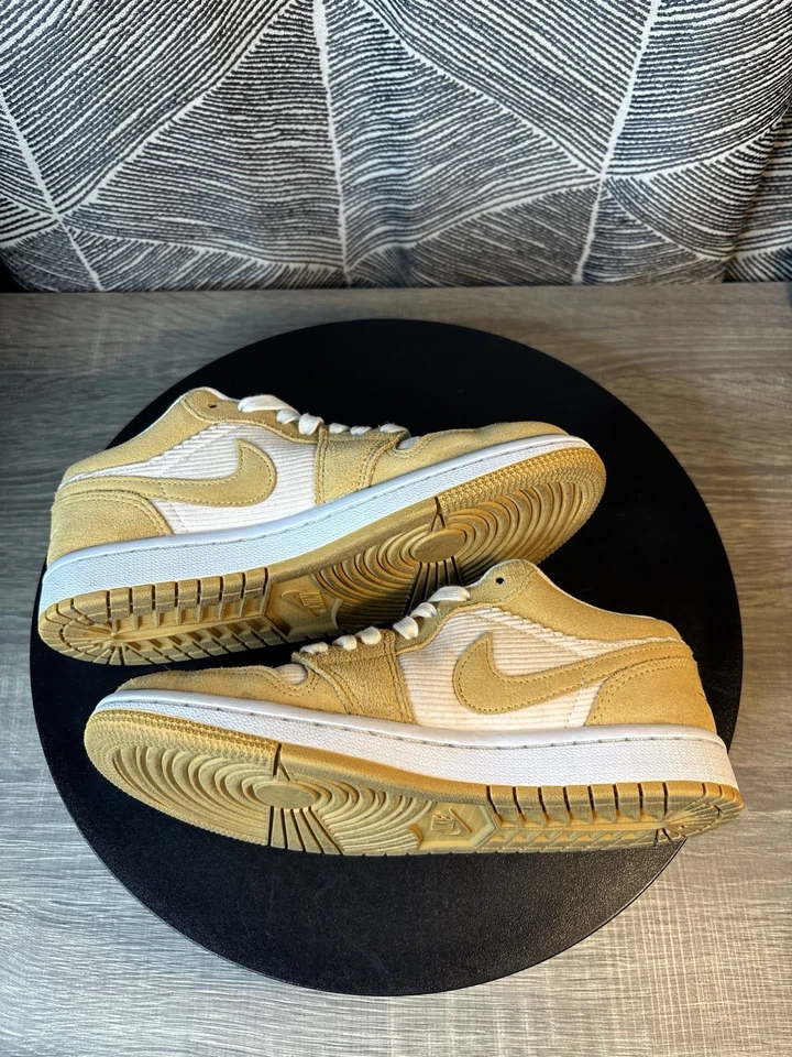 Talla 6 - Air Jordan 1 SE Low Twine W Foto 4 de 4