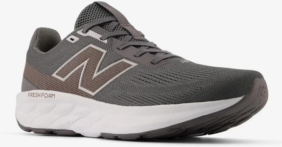 New Balance Shoes Mens 8 4E Grey Brown Fresh Foam 520v9 Running Shoes NIB New Balance 520 Sneakers for Men for Sale | Authenticity  main image 3