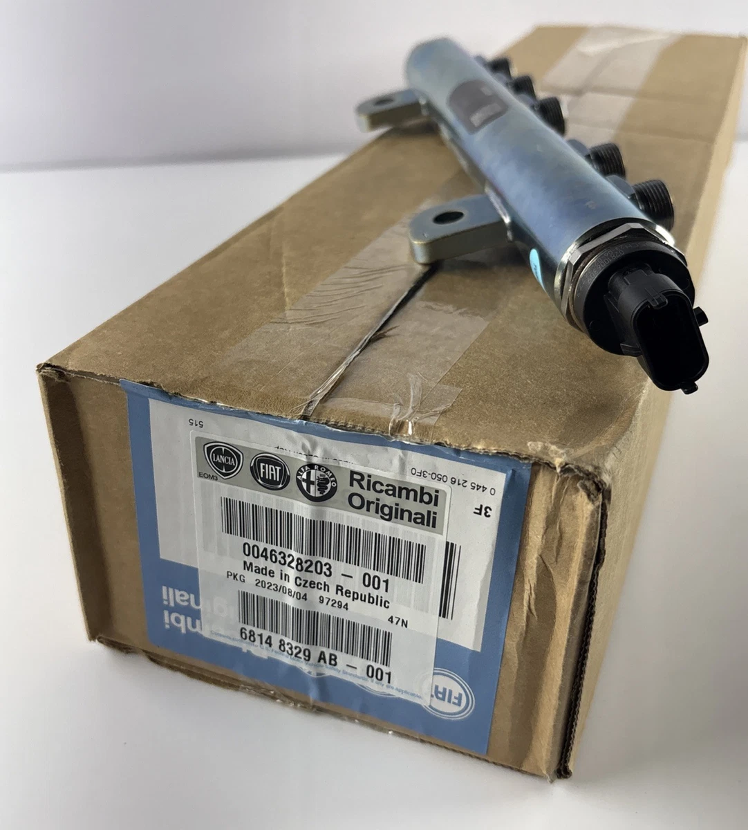 Riel de combustible derecho Mopar OEM 3.0L Diesel 68148329AB 2014-2023 foto 2