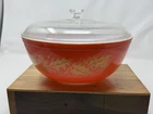 Vintage Pyrex 1960 404 Red Golden Leaf Holly Pine Cone Christmas 4 Qt with Lid
