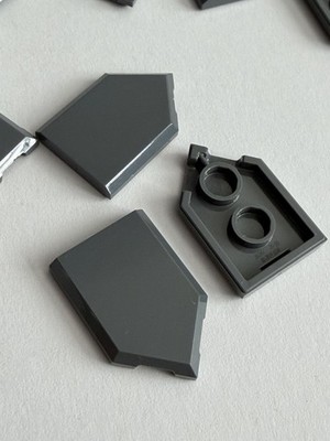 100 BRAND NEW LEGO FLAT TILE DARK GRAY GREY 2x2 2x3 ANGLE CASTLE STONE SMOOTH