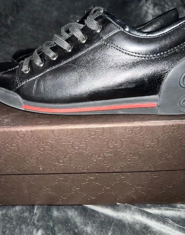 Zapatillas bajas Gucci para mujer de cuero negro talla 36,5 con caja bolsa antipolvo Foto 3 de 4