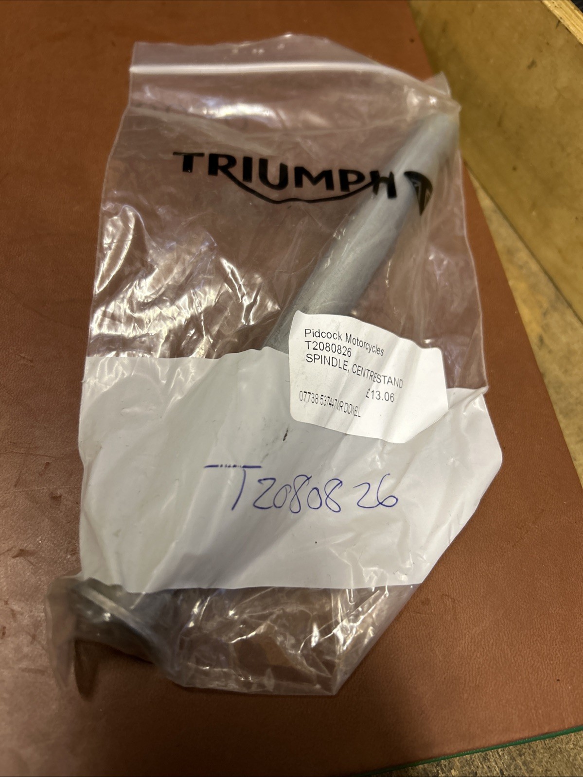 Triumph Tiger 1050 2007-2012 + Tiger 1050 Sport 2012-2020 Center Stand Spindle