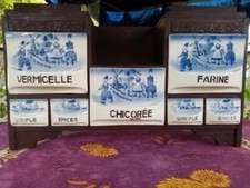Meuble à Epices 7 Pots tiroirs Ditmar Urbach Tchécoslovaquie Décor Moulins Bleus