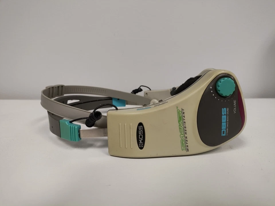 KOSS HR200 Tracker Water Resistant DBBS AM/FM Digital Radio Headphones As Is  - Image 3 of 4