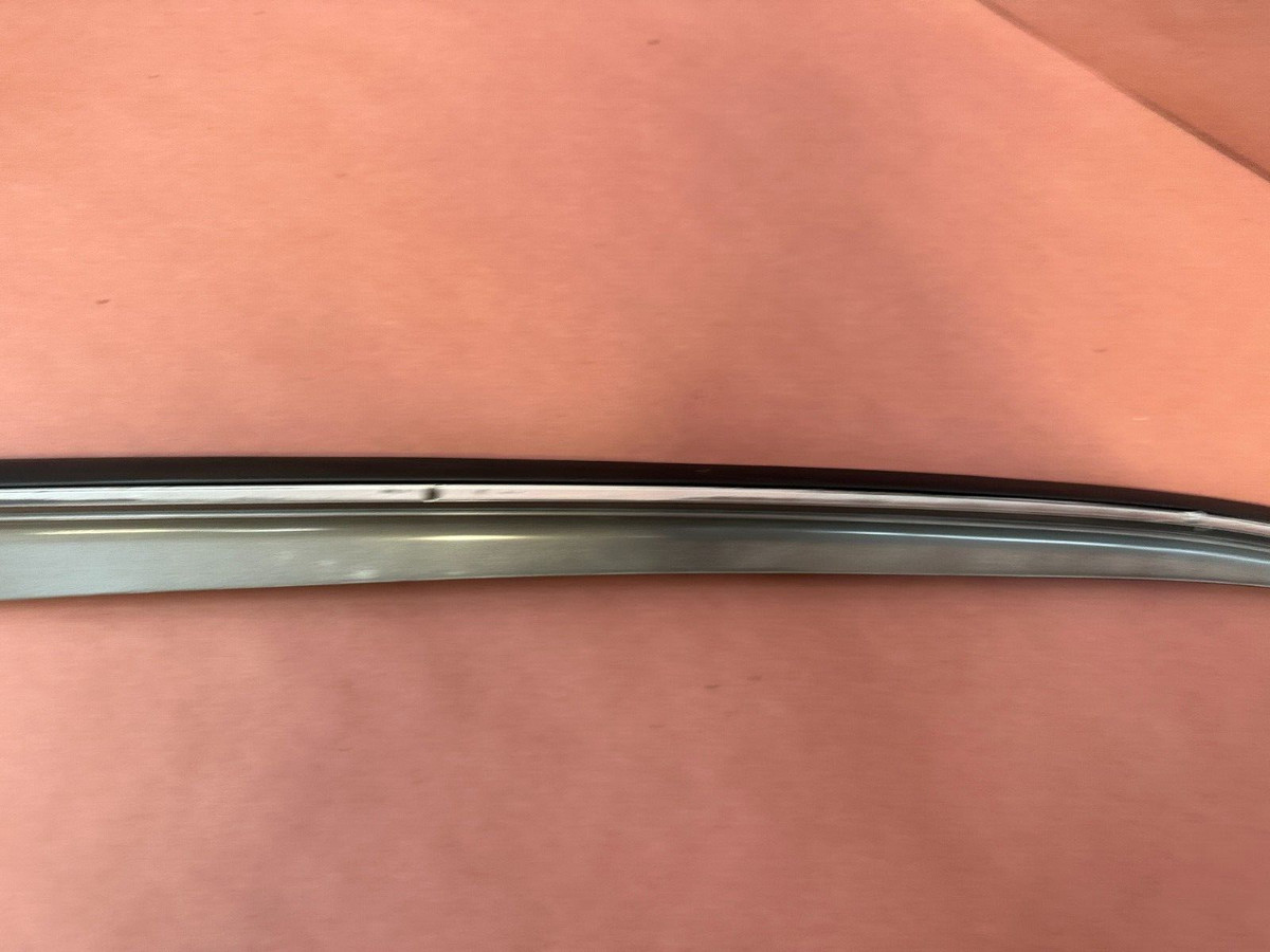 BMW E24 635CSI M6 Coupe Rear Left Side Door Window Trims Moulding  