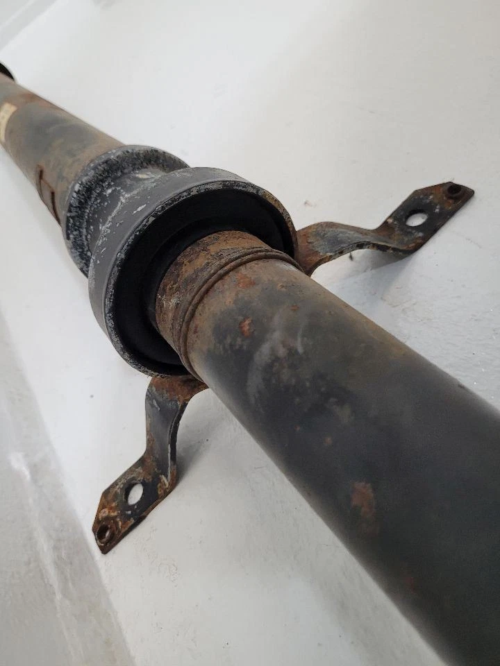 2007 2008 2009 AUDI A4  Rear Drive Shaft Convertible  Foto 2 de 4