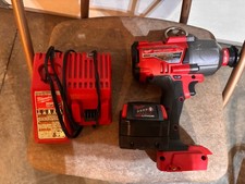 Milwaukee 2865-22 M18 Fuel 18V 7/16" Hex Impact Wrench Kit