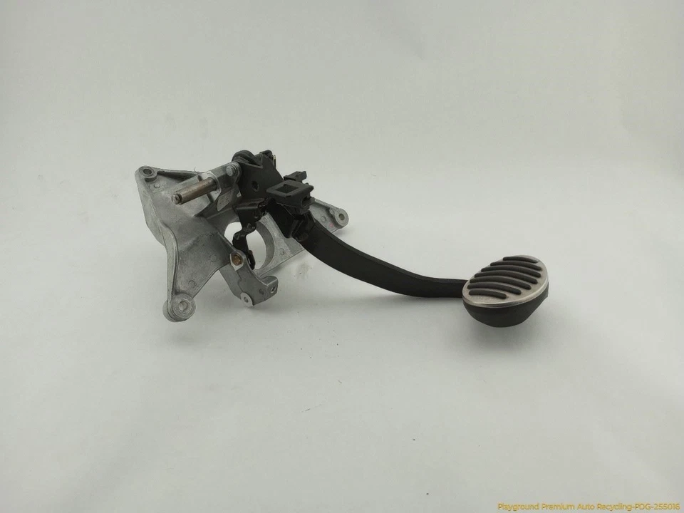 Pedal de freno Mini Cooper S R53 con soporte de montaje compatible con 2002-2006 02 03 04 05 Foto 3 de 4