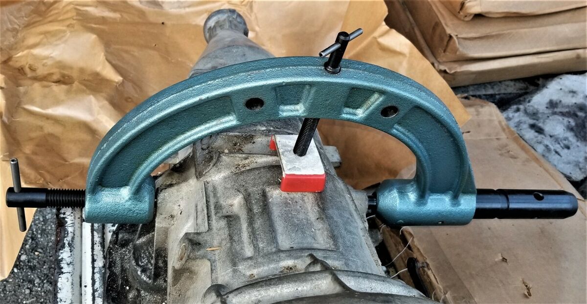 GM Transmission Holding Fixture SPX Kent Moore J-8763-b GM Transmission Holding Fixture SPX Kent Moore J-8763-b
