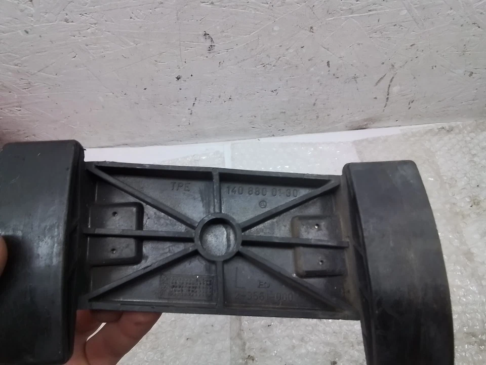 Guía de barra frontal para parachoques Mercedes-Benz S420 1994-1999 L 140800130 #P-38K Foto 4 de 4