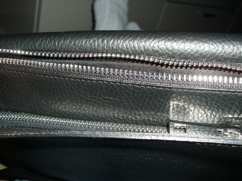 Umhängetasche aus Genuine Leather - Bild 3 von 5