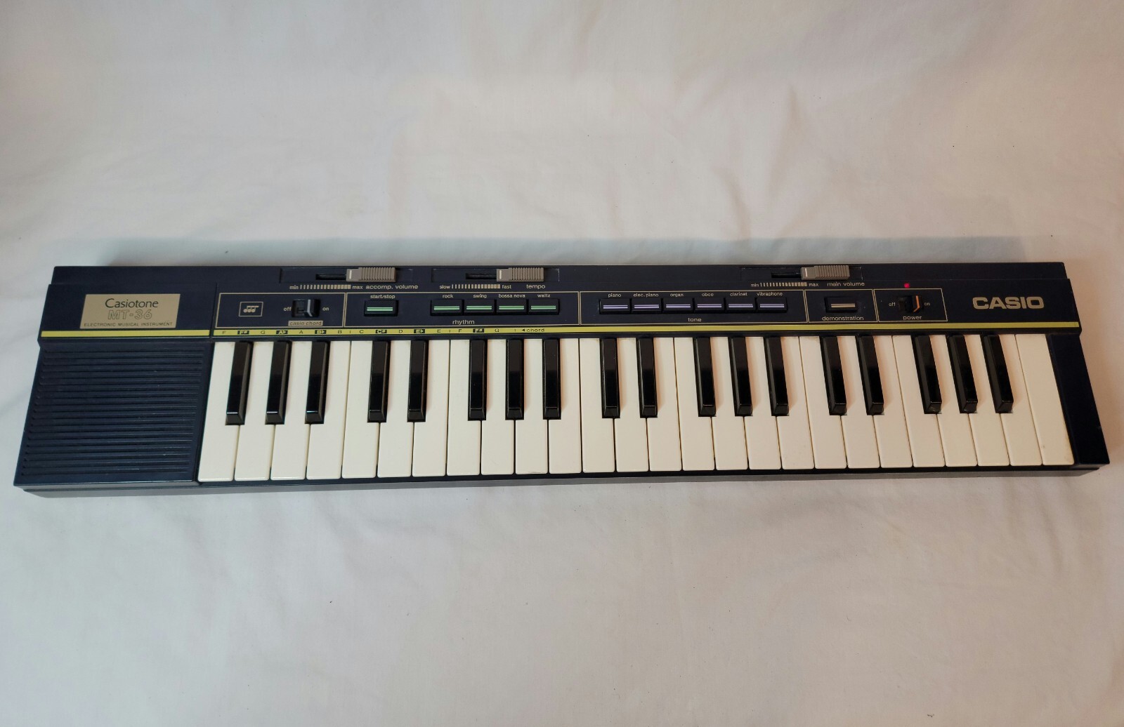 Vintage Casio Casiotone MT36 Portable Electronic Keyboard Piano