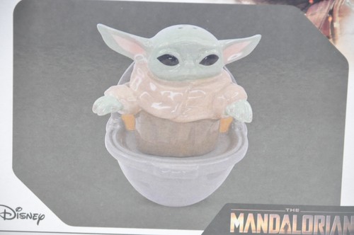 Star Wars Mandalorian The Child Baby Yoda Memorabilia Ceramic Salt Pepper Shaker - Picture 8 of 9