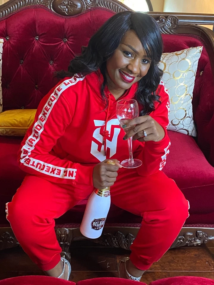 True Hustler 4 Lyfe LGE Luxury Jogging Suit- Red - Image 2 of 2