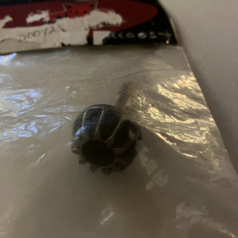 Redcat  Rampage 50072s 11T Front/Rear Drive Pinion Straight - Image 4 of 4